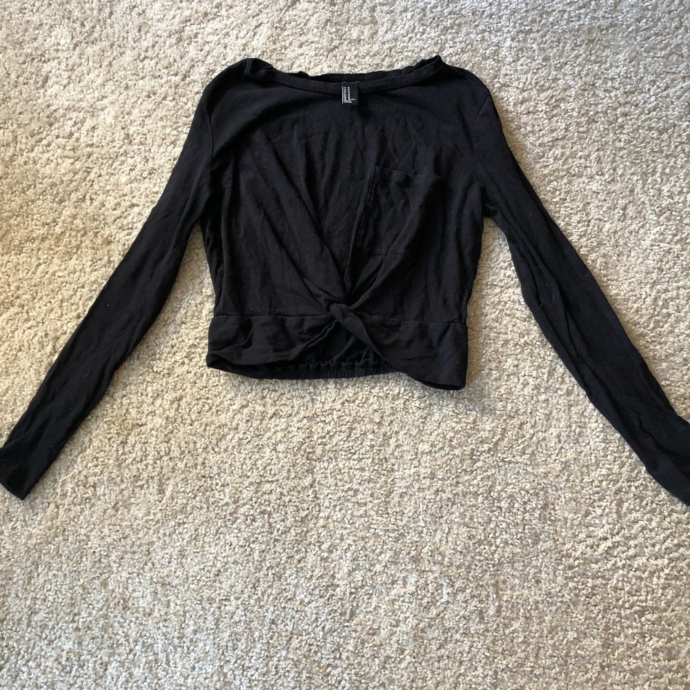 long sleeve crop top